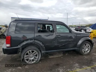 2011 Dodge Nitro Heat with VIN 1D4PT4GK7BW565837, listed as a Copart auction lot 55820625 with 139,988 mi miles and Salvage title. Bid and sale history available at DreamBid. Image 3.