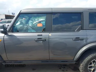 2021 Ford Bronco с VIN 1FMEE5DP3MLB06714, выставлен на аукционе IAAI как лот 42158775 с пробегом 40 947 миль миль и . История ставок и продаж доступна на DreamBid. Изображение 13.