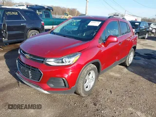 2018 Chevrolet Trax LT with VIN 3GNCJLSB5JL307086, listed as a IAAI auction lot 41941778 with 109,985 mi miles and . Bid and sale history available at carsss.com. Image 17.