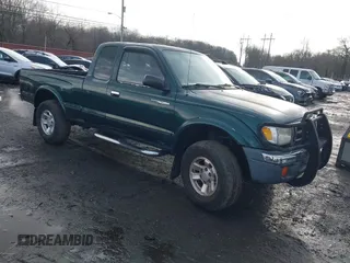 1999 Toyota Tacoma PreRunner with VIN 4TASM92N5XZ492956, listed as a IAAI auction lot 41204127 with 143,627 mi miles and . Bid and sale history available at DreamBid. Image 1.