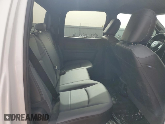 2024 Ram 2500 Tradesman with VIN 3C6UR5HL8RG395452, listed as a Copart auction lot 49342615 with 3,064 mi miles and Salvage title. Bid and sale history available at DreamBid. Image 10.