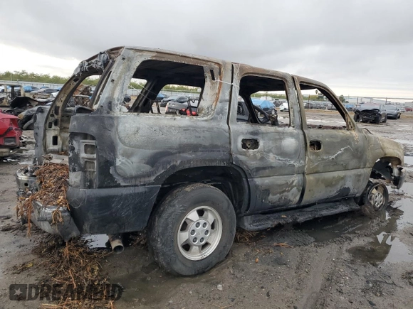 2003 Chevrolet Tahoe LS z VIN 1GNEC13T23J285248, wystawiony jako Copart lot #82634824 z przebiegiem Nie podano mil oraz Nie do naprawy • Non repairable. Historia ofert i sprzedaży dostępna na DreamBid. Obrazek 3.