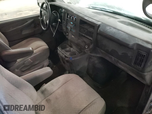 2013 Chevrolet Express Cargo Van with VIN 1GCSGAFX6D1173794, listed as a Copart auction lot 44652055 with 113,044 mi miles and Salvage Title. Bid and sale history available at carsss.com. Image 8.