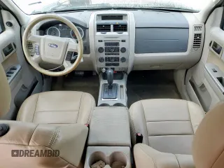 2011 Ford Escape XLT z VIN 1FMCU9D77BKB26159, wystawiony jako Copart lot #59211745 z przebiegiem 252 374 mil mil oraz Szkoda całkowita • Salvage title. Historia ofert i sprzedaży dostępna na DreamBid. Obrazek 8.