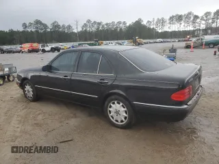 1997 Mercedes-Benz E-Class with VIN WDBJF20F3VA351844, listed as a Copart auction lot 44768675 with 259,549 mi miles and Salvage Title. Bid and sale history available at carsss.com. Image 2.