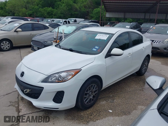 2013 Mazda Mazda3 i Sport with VIN JM1BL1U70D1776657, listed as a IAAI auction lot 42131274 with 133,362 mi miles. Bid and sale history available at carsss.com. Image 2.