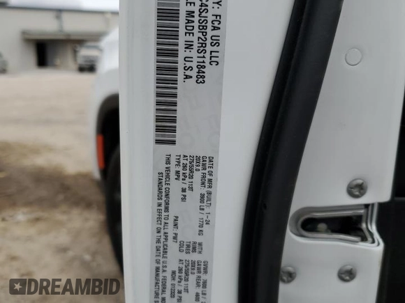 2024 Jeep Wagoneer Series II Carbide with VIN 1C4SJSBP2RS118483, listed as a Copart auction lot 45696995 with 12,101 mi miles and Salvage Title. Bid and sale history available at DreamBid. Image 15.