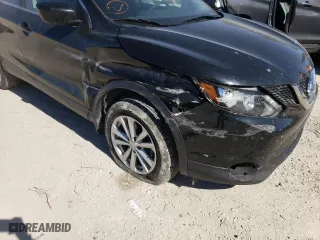 2018 Nissan Rogue Sport SV with VIN JN1BJ1CRXJW201444, listed as a Copart auction lot 62885242 with 65,360 mi miles. Bid and sale history available at carsss.com. Image 9.