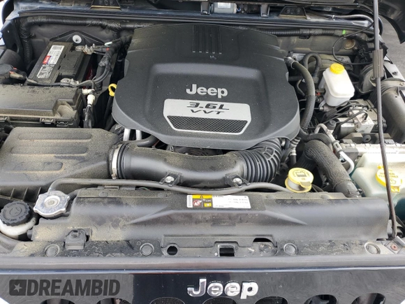2013 Jeep Wrangler Unlimited Sahara with VIN 1C4HJWEG9DL701391, listed as a Copart auction lot 60492325 with 117,584 mi miles and Salvage title. Bid and sale history available at DreamBid. Image 11.