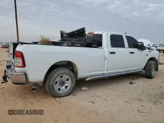 2024 Ram 2500 Tradesman with VIN 3C6UR5HL0RG152914, listed as a Copart auction lot 45513135 with 25,660 mi miles and Salvage Title. Bid and sale history available at carsss.com. Image 3.