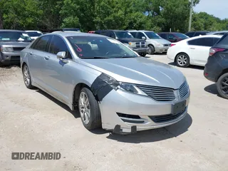 2013 Lincoln MKZ Hybrid z VIN 3LN6L2LU5DR820247, wystawiony jako IAAI lot #42313877 z przebiegiem Nie podano mil oraz . Historia ofert i sprzedaży dostępna na DreamBid. Obrazek 1.