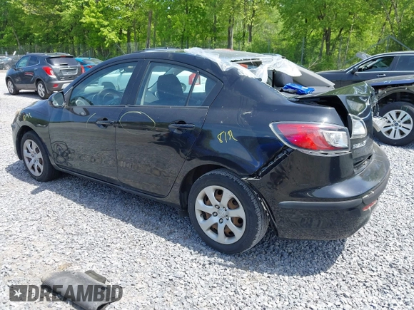 2013 Mazda 3 i Sport z VIN JM1BL1UPXD1851753, wystawiony jako IAAI lot #42349951 z przebiegiem 205 264 mil mil oraz . Historia ofert i sprzedaży dostępna na DreamBid. Obrazek 3.