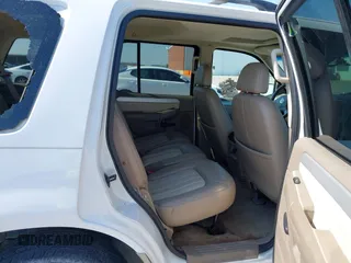 2002 Mercury Mountaineer with VIN 4M2DU86W02UJ21875, listed as a IAAI auction lot 41972193 with 154,699 mi miles and . Bid and sale history available at DreamBid. Image 8.