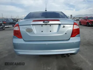 2010 Ford Fusion Hybrid z VIN 3FADP0L32AR211419, wystawiony jako Copart lot #50316755 z przebiegiem 72 651 mil mil oraz Szkoda całkowita • Salvage title. Historia ofert i sprzedaży dostępna na DreamBid. Obrazek 6.