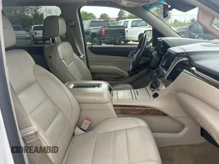 2016 GMC Yukon XL Denali with VIN 1GKS1HKJ9GR251975, listed as a Copart auction lot 54048895 with 171,999 mi miles and Clean Title. Bid and sale history available at carsss.com. Image 5.