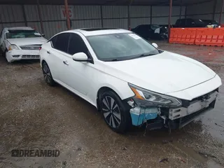 2019 Nissan Altima SV z VIN 1N4BL4DVXKC214904, wystawiony jako IAAI lot #42162093 z przebiegiem 294 733 mil mil oraz . Historia ofert i sprzedaży dostępna na DreamBid. Obrazek 1.