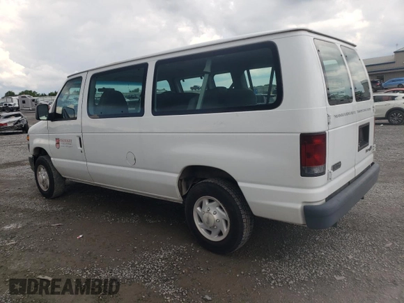 2008 Ford Econoline Passenger XL with VIN 1FMNE11W58DB33613, listed as a Copart auction lot 59142445 with 70,107 mi miles and Salvage title. Bid and sale history available at DreamBid. Image 2.