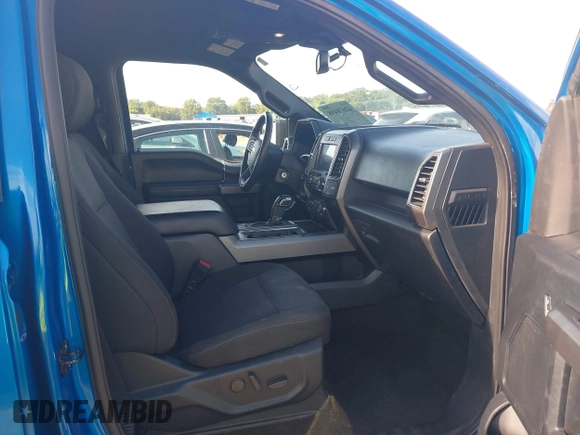 2020 Ford F-150 XL z VIN 1FTEW1EP0LKF26475, wystawiony jako IAAI lot #42678498 z przebiegiem 27 566 mil mil oraz . Historia ofert i sprzedaży dostępna na DreamBid. Obrazek 5.