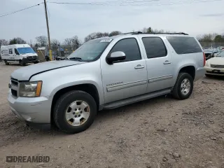 2010 Chevrolet Suburban LT with VIN 1GNUKJE37AR172308, listed as a Copart auction lot 51236005 with 192,270 mi miles and Salvage Title. Bid and sale history available at carsss.com. Image 1.