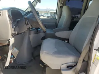 2007 Ford Econoline Passenger XL z VIN 1FBSS31L77DB35609, wystawiony jako Copart lot #49812835 z przebiegiem 379 167 mil mil oraz Szkoda całkowita • Salvage title. Historia ofert i sprzedaży dostępna na DreamBid. Obrazek 7.