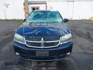 2008 Dodge Avenger R/T with VIN 1B3LC76M58N185265, listed as a IAAI auction lot 41230331 with 129,713 mi miles and . Bid and sale history available at DreamBid. Image 13.