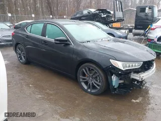 2018 Acura TLX with VIN 19UUB1F31JA001500, listed as a IAAI auction lot 41571900 with 178,001 mi miles. Bid and sale history available at carsss.com. Image 1.