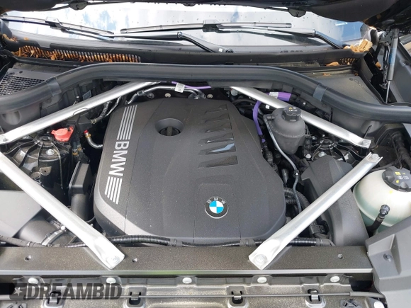 2025 BMW X5 xDrive40i with VIN 5UX23EU08S9Z12797, listed as a IAAI auction lot 42781495 with 7,393 mi miles and . Bid and sale history available at DreamBid. Image 10.