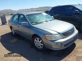 2001 Toyota Avalon XL with VIN 4T1BF28B31U150439, listed as a IAAI auction lot 41868466 with 210,828 mi miles and . Bid and sale history available at carsss.com. Image 1.