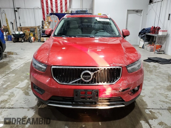 2020 Volvo XC40 Momentum z VIN YV4162UK9L2276791, wystawiony jako Copart lot #87115964 z przebiegiem 43 704 mil mil oraz Szkoda całkowita • Salvage title. Historia ofert i sprzedaży dostępna na DreamBid. Obrazek 5.