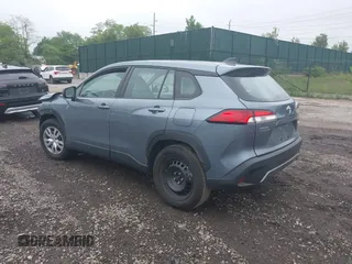 2022 Toyota Corolla Cross L with VIN 7MUAAABG0NV024424, listed as a IAAI auction lot 42261227 with 20,171 mi miles and . Bid and sale history available at DreamBid. Image 3.