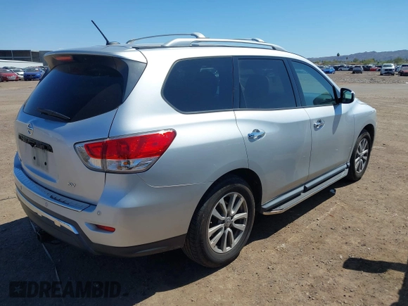 2014 Nissan Pathfinder Platinum with VIN 5N1AR2MN2EC651854, listed as a IAAI auction lot 41809451 with 185,183 mi miles and . Bid and sale history available at DreamBid. Image 4.
