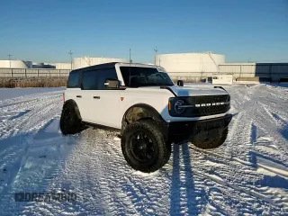 2022 Ford Bronco with VIN 1FMEE5DP2NLB30441, listed as a Copart auction lot 45985755 with 39,241 mi miles and Salvage Title. Bid and sale history available at DreamBid. Image 11.