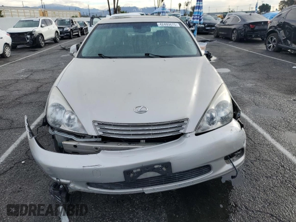 2003 Lexus ES 300 with VIN JTHBF30G730098078, listed as a Copart auction lot 42495675 with 71,147 mi miles and Salvage Title. Bid and sale history available at carsss.com. Image 5.