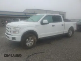 2015 Ford F-150 XLT w/HD Payload Pkg with VIN 1FTFW1EF0FFA61690, listed as a Copart auction lot 44526445 with 0 mi miles and Salvage Title. Bid and sale history available at carsss.com. Image 1.