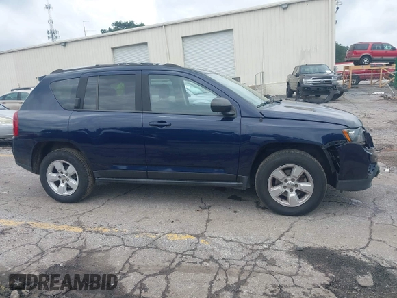 2016 Jeep Compass Sport with VIN 1C4NJCBB5GD761063, listed as a IAAI auction lot 42395903 with 122,102 mi miles and . Bid and sale history available at DreamBid. Image 13.