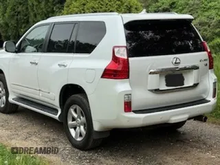 2012 Lexus GX 460 z VIN JTJBM7FX5C5040119, wystawiony jako Copart lot #59240765 z przebiegiem 165 878 mil mil oraz Tytuł czysty. Historia ofert i sprzedaży dostępna na DreamBid. Obrazek 3.