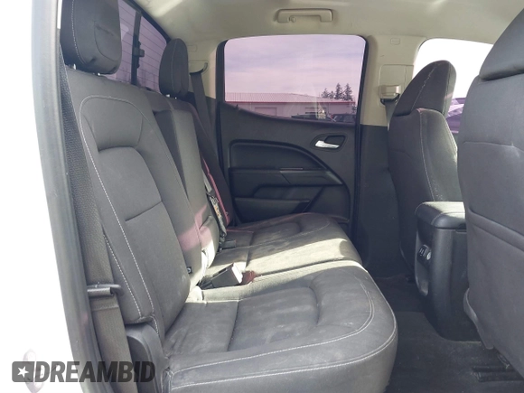 2017 GMC Canyon 2WD SLE with VIN 1GTG5CEN8H1230185, listed as a IAAI auction lot 41391765 with 101,443 mi miles. Bid and sale history available at carsss.com. Image 8.