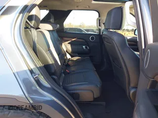 2018 Land Rover Discovery HSE Luxury with VIN SALRT2RV3JA053899, listed as a IAAI auction lot 41051056 with 95,373 mi miles. Bid and sale history available at carsss.com. Image 8.