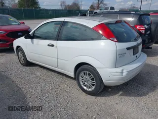2007 Ford Focus S with VIN 1FAFP31N77W201442, listed as a IAAI auction lot 41887827 with 137,001 mi miles and . Bid and sale history available at carsss.com. Image 3.