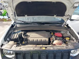 2020 Jeep Renegade Altitude with VIN ZACNJABB2LPL28670, listed as a IAAI auction lot 41795518 with 44,148 mi miles and . Bid and sale history available at DreamBid. Image 10.