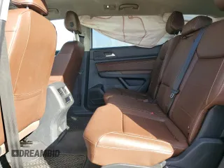2022 Volkswagen Atlas SE with VIN 1V2JR2CA6NC558188, listed as a Copart auction lot 44167285 with 29,581 mi miles and Salvage title. Bid and sale history available at DreamBid. Image 11.