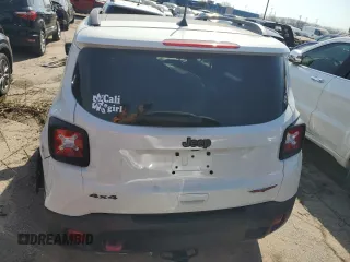 2020 Jeep Renegade Trailhawk with VIN ZACNJBC19LPL09240, listed as a Copart auction lot 52803075 with 70,698 mi miles and Non repairable. Bid and sale history available at DreamBid. Image 6.
