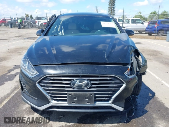 2018 Hyundai Sonata SEL with VIN 5NPE34AFXJH666455, listed as a IAAI auction lot 41939513 with 119,290 mi miles and . Bid and sale history available at carsss.com. Image 13.