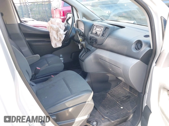 2016 Nissan NV200 S z VIN 3N6CM0KN3GK691809, wystawiony jako IAAI lot #41916059 z przebiegiem 39 559 mil mil oraz . Historia ofert i sprzedaży dostępna na DreamBid. Obrazek 5.