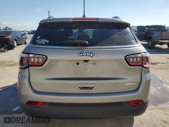 2022 Jeep Compass Latitude with VIN 3C4NJCBB0NT192422, listed as a Copart auction lot 50897005 with 13,342 mi miles and Salvage Title. Bid and sale history available at carsss.com. Image 6.