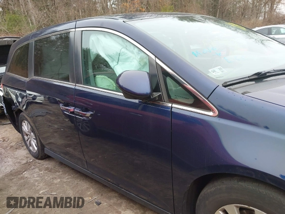 2016 Honda Odyssey SE with VIN 5FNRL5H38GB111448, listed as a IAAI auction lot 41754302 with 114,282 mi miles and . Bid and sale history available at DreamBid. Image 13.