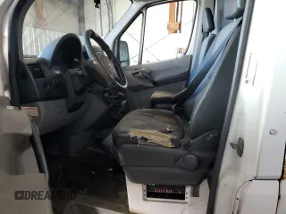 2007 Freightliner Sprinter with VIN WDYPE845375168608, listed as a Copart auction lot 81593494 with Not Provided miles and Salvage Title. Bid and sale history available at DreamBid. Image 7.