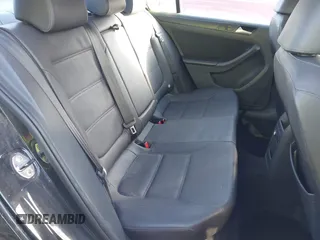 2012 Volkswagen Jetta SE z VIN 3VWDP7AJ6CM307703, wystawiony jako IAAI lot #40882718 z przebiegiem 141 523 mil mil oraz . Historia ofert i sprzedaży dostępna na DreamBid. Obrazek 8.