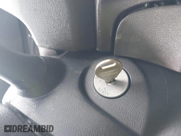 2015 Nissan Note SV with VIN 3N1CE2CP2FL408503, listed as a IAAI auction lot 42189546 with 89,790 mi miles and . Bid and sale history available at DreamBid. Image 11.