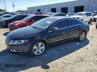 2015 Volkswagen CC Sport with VIN WVWBN7ANXFE820403, listed as a Copart auction lot 45813105 with 112,050 mi miles and Clean Title. Bid and sale history available at DreamBid. Image 1.